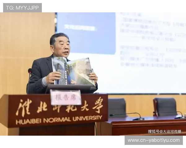 以一幅影像凝视中国足球深处隐秘而复杂的情绪跃动之心声脉络回映